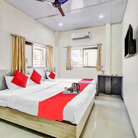 Fabhotel Kailash Park Mumbai Bagian luar foto